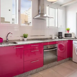 https://apartamento-rosa-fuengirola.1costadelsol.com