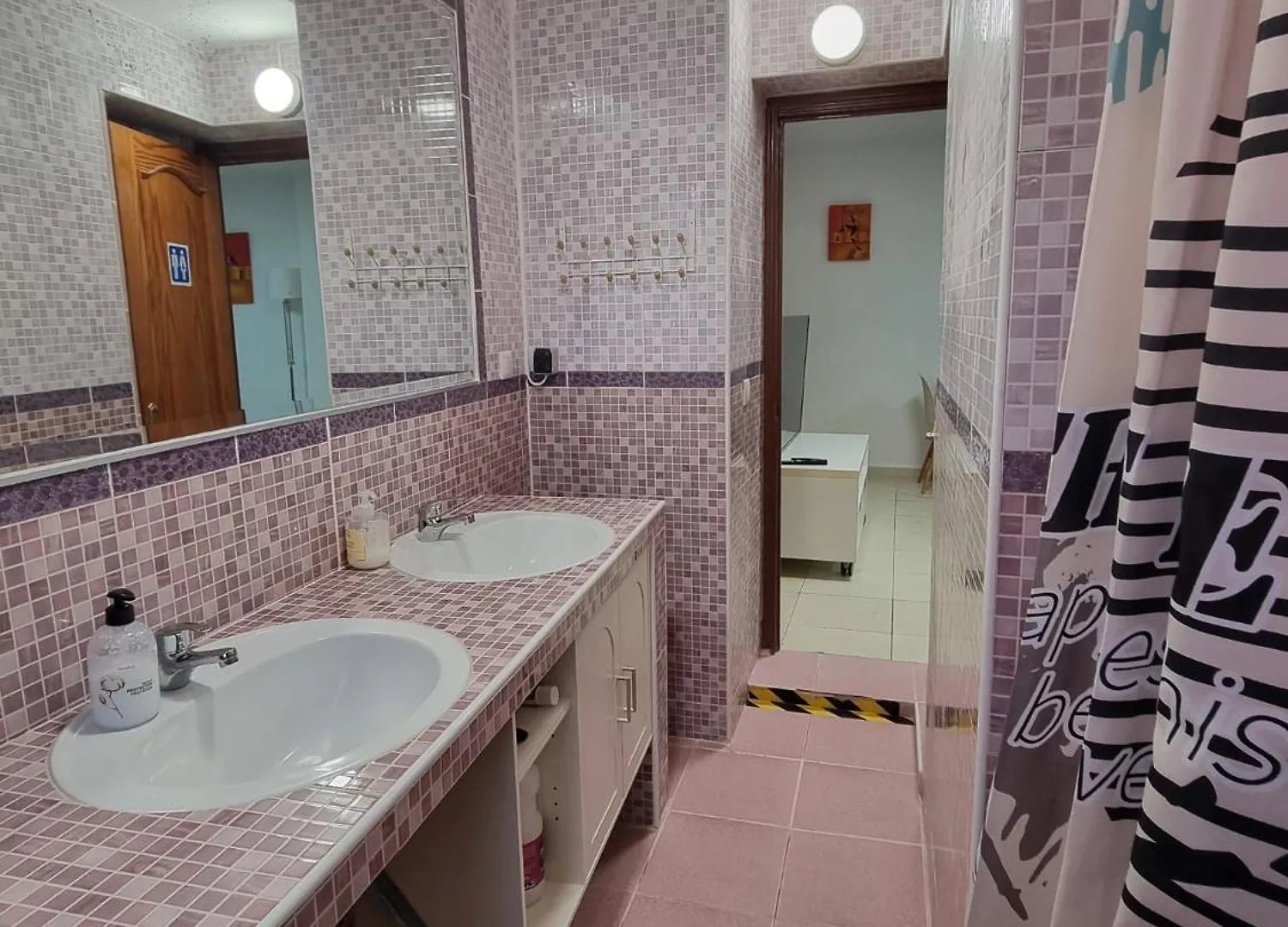 Cozy Rooms In Terraced House Fuengirola Habitación en casa particular