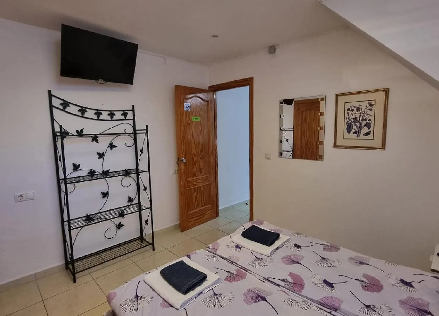 Cozy Rooms In Terraced House Fuengirola